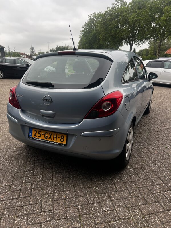Opel Corsa 1.4 16v Executive 25-GXH-8 - Afbeelding 4